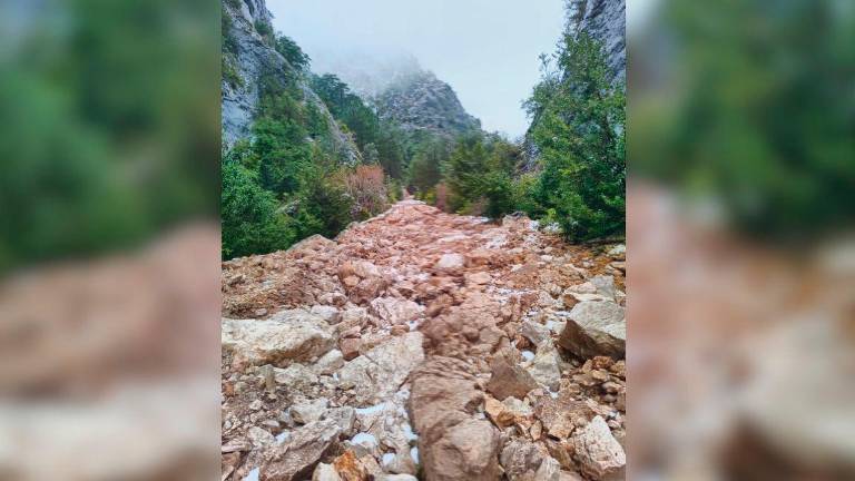 Los vecinos de El Pardal y Peña Corva, incomunicados desde hace días