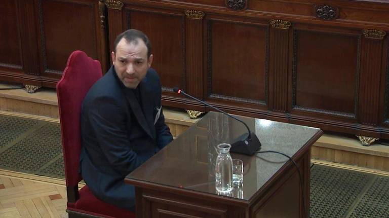 <i>El hijo del exministro José Luis Ábalos, Víctor Ábalos, durante su declaración como testigo en el juicio del Tribunal Supremo por la presunta trama de mascarillas. / Europa Press.</i>