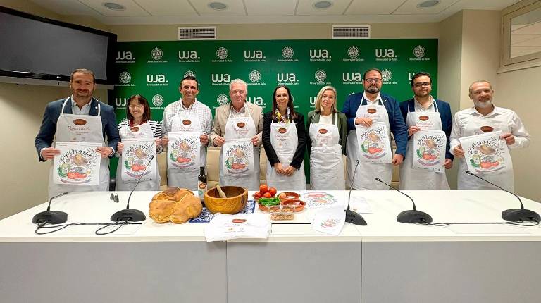 <i>Presentación de la Pipirranada UJA 2026.</i>