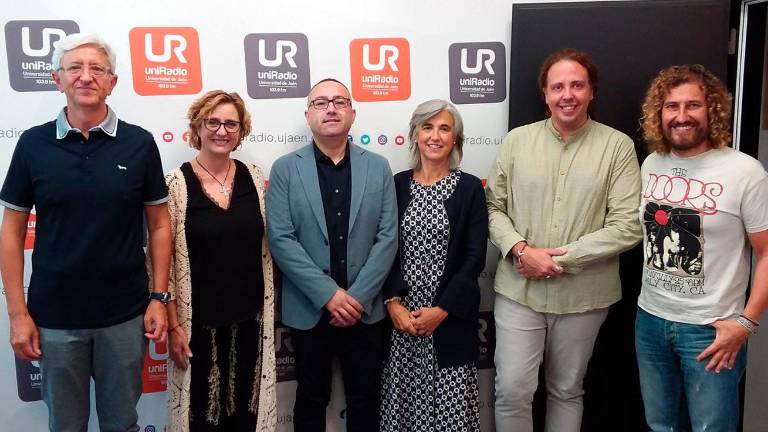 Inauguración de la 15 temporada de UniRadio.