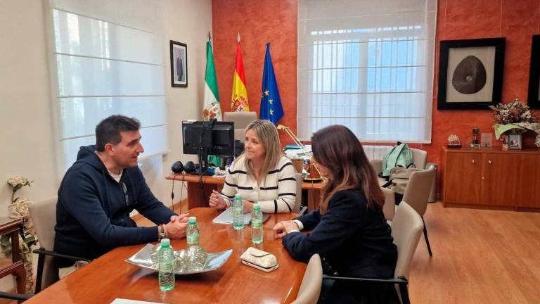 Compromiso de la Junta con la mejora de la atención a personas con enfermedades raras