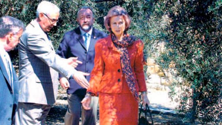 Tal día como hoy en 2008 publicábamos: La Reina reafirma su respaldo al olivar