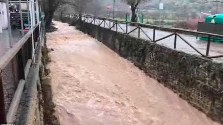Agua, agua y más agua en Valdepeñas de Jaén