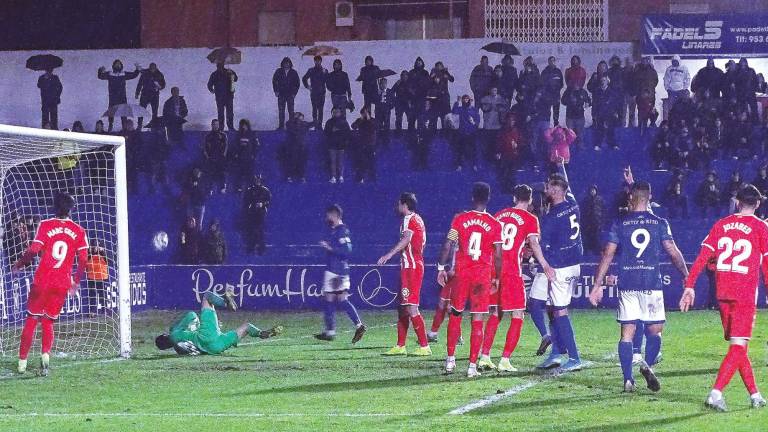 Marc Gual acaba con la ilusión del Linares en la Copa del Rey