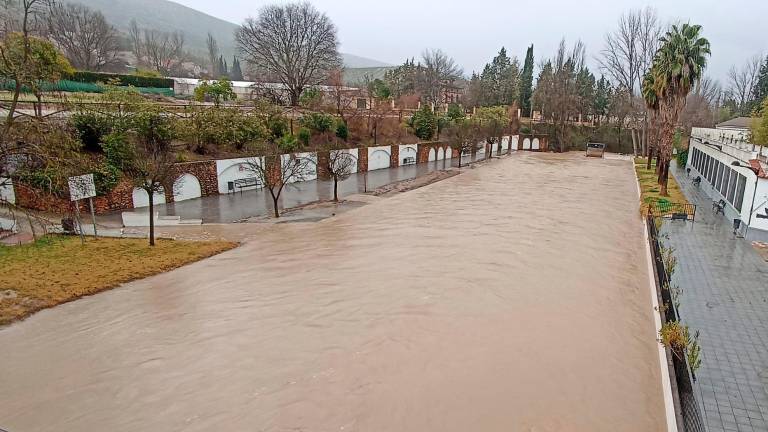 Mogón, en fase de preemergencia por el aumento del caudal del Guadalquivir y Aguascebas