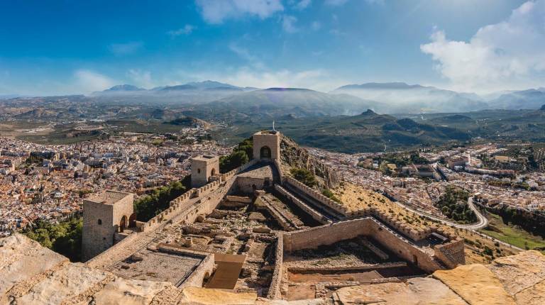 <i>Panorámica del Castillo de Santa Catalina, en el cerro homónimo, en una fotografía de Archivo.</i>