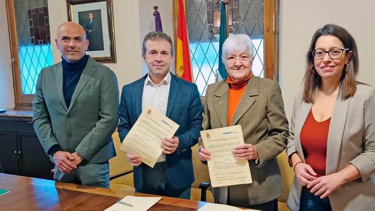 Queda formalizada la cesión de los terrenos para el centro socioasistencial de Aprompsi