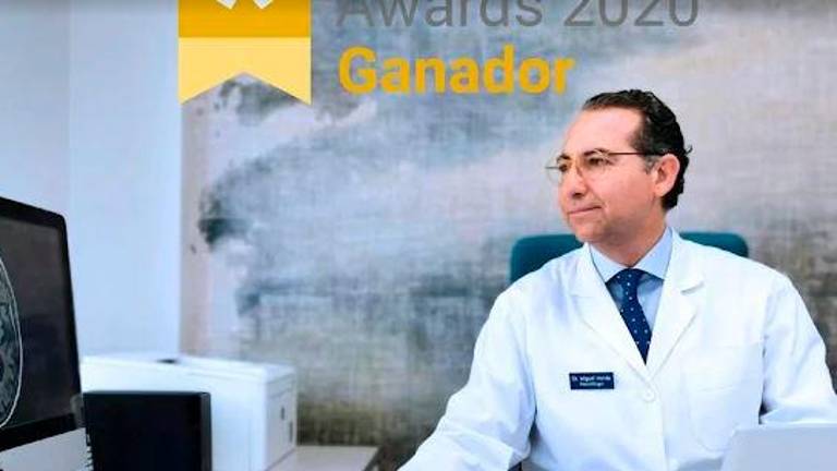 Miguel Hervás, premiado como mejor neurólogo en los Doctoralia Awards 2025