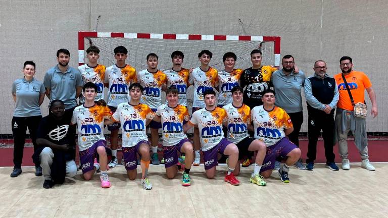 Jugadores del AM System GAB Jaén que han conquistado el título.