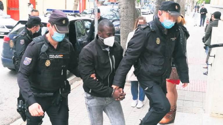 Abdoulaye no se libra de la condena por asesinar a su esposa