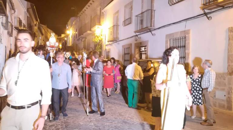 Rendidos ante la patrona
