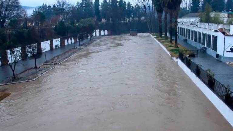 El deshielo tras las nevadas dispara el caudal de ríos y arroyos de Jaén