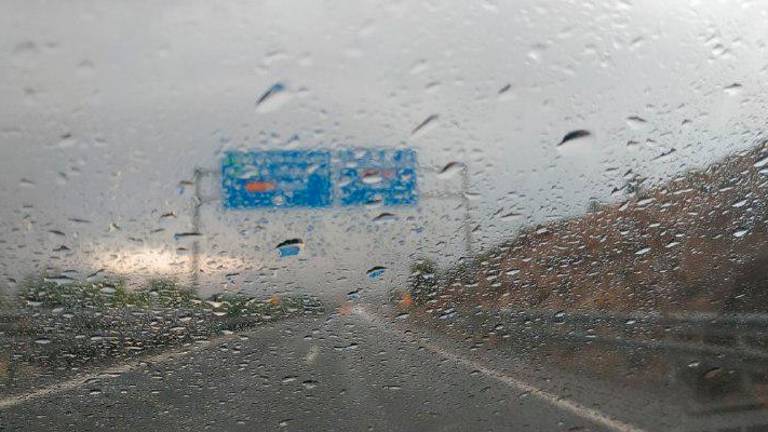 Llueve en Jaén y hay nivel de riesgo amarillo por tormentas en casi toda Andalucía