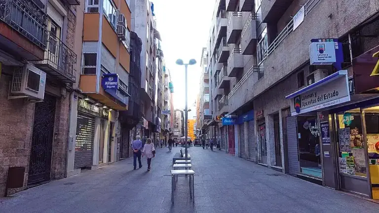 El cierre de negocios preocupa al comercio de cercanía de Jaén