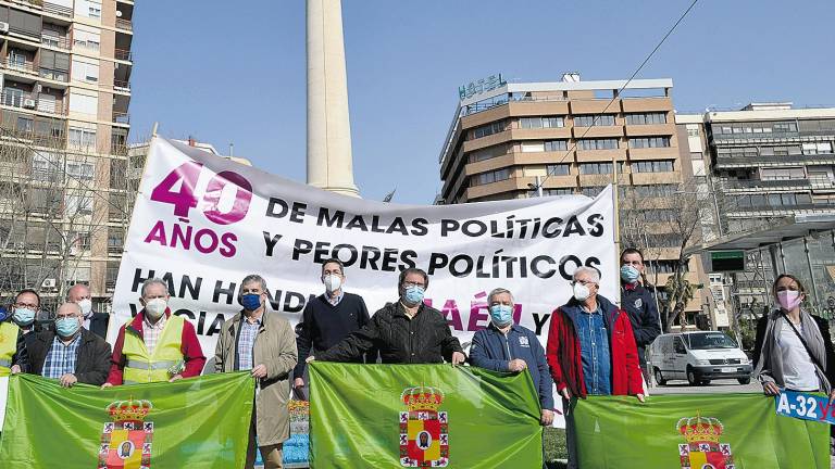 Las plataformas ciudadanas instan a “cerrar” Andalucía