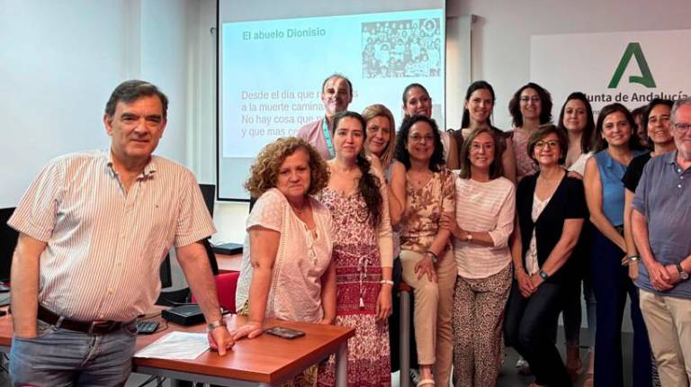 <i>Sesión formativa centrada en la Planificación Anticipada de Decisiones. / Junta de Andalucía.</i>