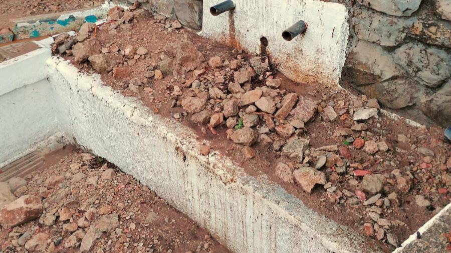 Burunchel: Inundación en la iglesia y vehículos enterrados en lodo