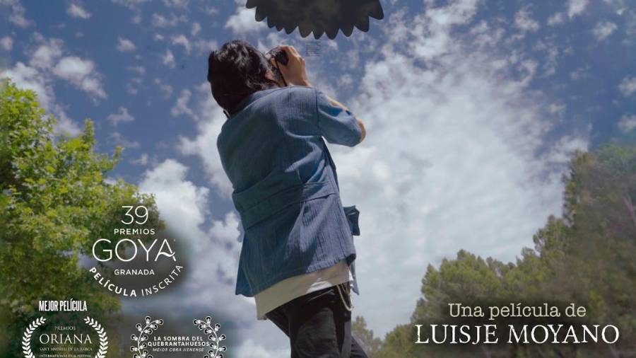 $!<i>Cartel anunciador de la proyección de “La sombra del quebrantahuesos” en Castellar.</i>