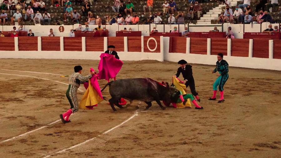 Javier Cortés sufre una cogida en el Coso de Santa Margarita