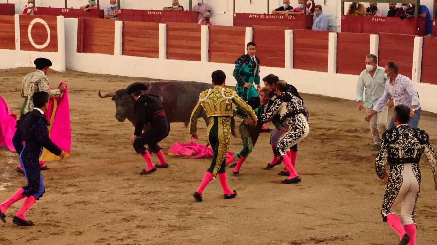 Javier Cortés sufre una cogida en el Coso de Santa Margarita