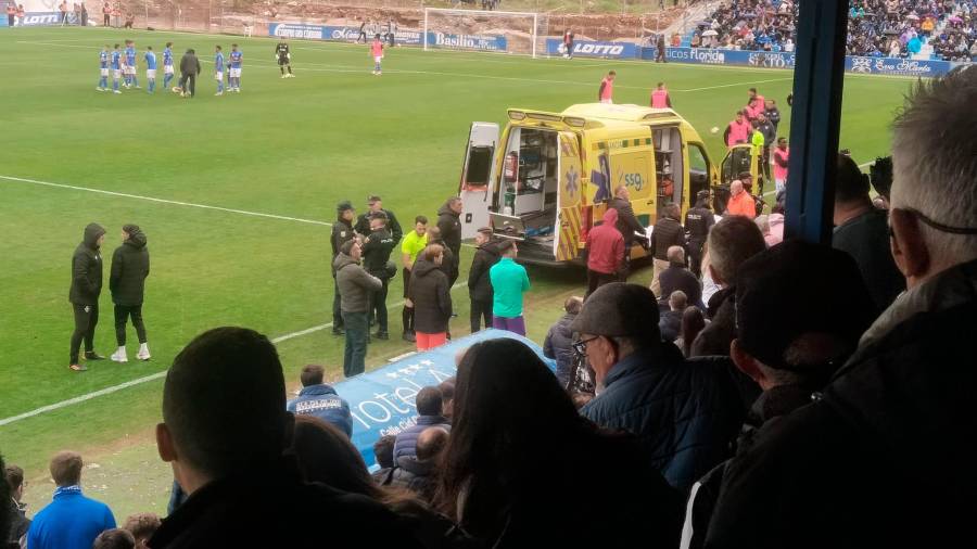 Agus Alonso rescata un punto para el Real Jaén en un derbi que parecía de color azulillo (1-1)