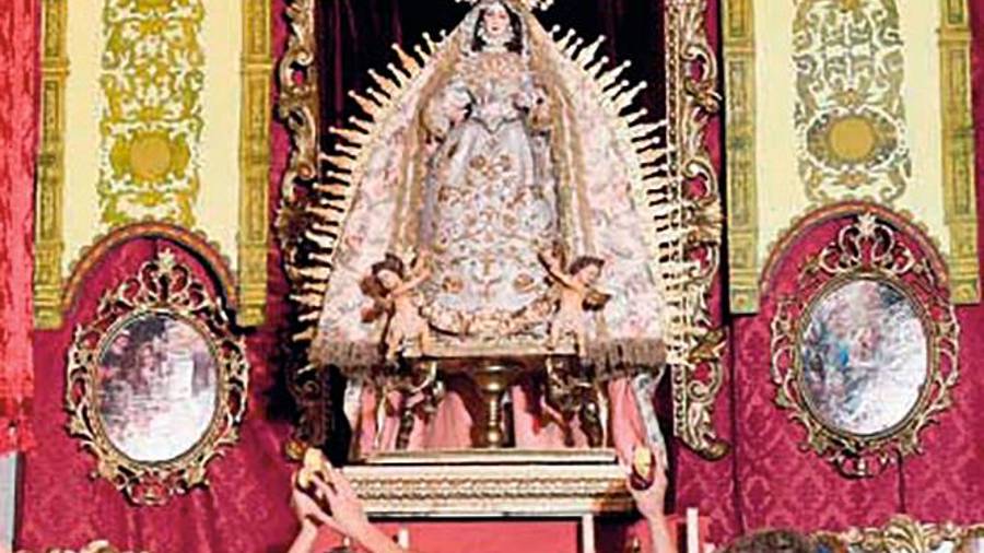 <i>Grupo de Devotos de Nuestra Señora de las mercedes de Jaén.</i>