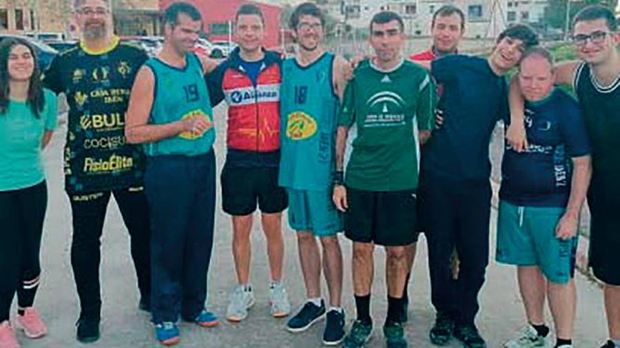 <i>Sección Deportivo de Aprompsi.</i>