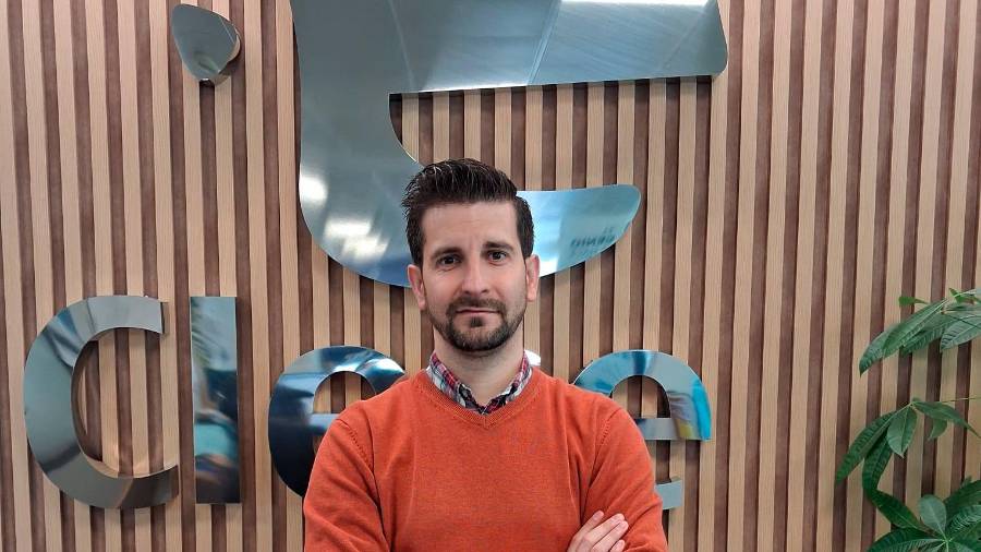 Un aplauso público a las que cuidan