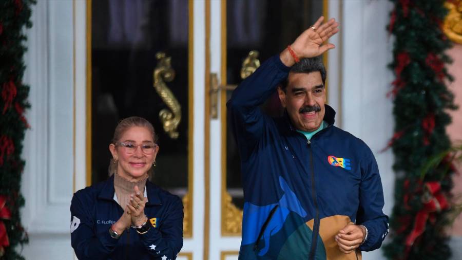<i>Imagen de archivo del presidente de Venezuela, Nicolás Maduro, y su esposa en un evento en Caracas. / Marcos Salgado / Europa Press.</i>