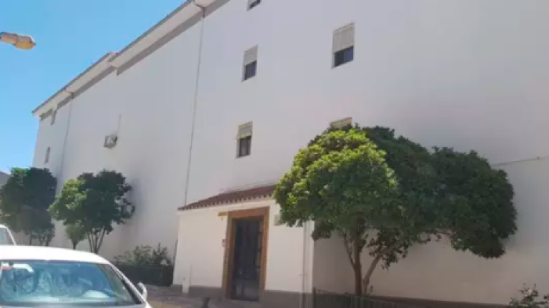 La Junta destina 185.000 euros a mejorar la accesibilidad de ocho viviendas públicas de alquiler en Martos