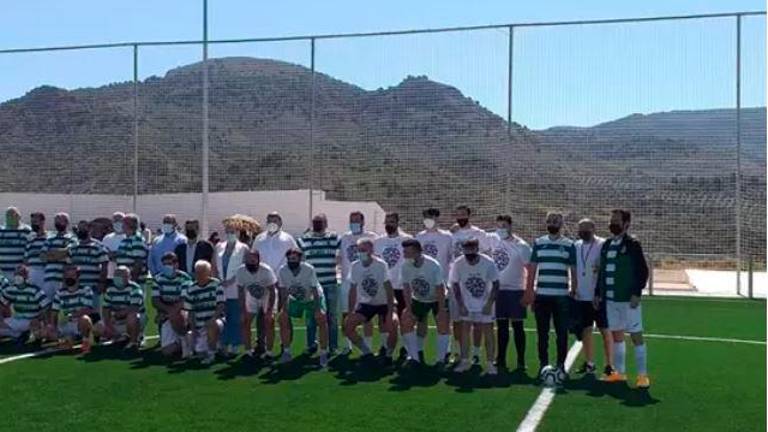 Inaugurado el nuevo campo de fútbol 7 de Bélmez de la Moraleda