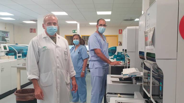 Aumenta la actividad en los laboratorios del Hospital de Linares