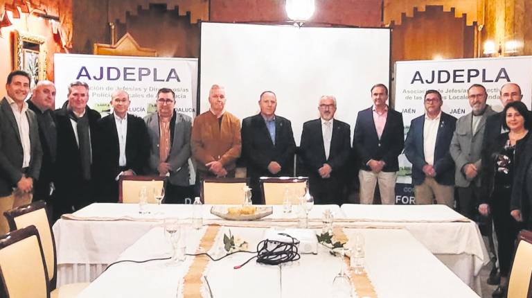Apoyo a los policías de los municipios más pequeños