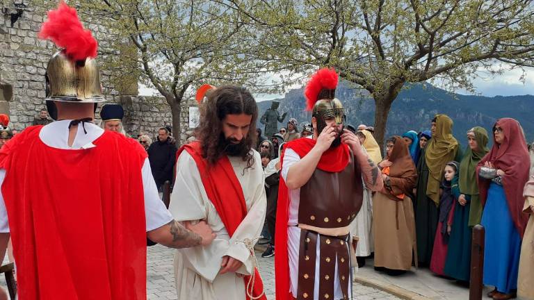 El Vía Crucis Viviente de Segura de la Sierra, una tradición cada vez más arraigada