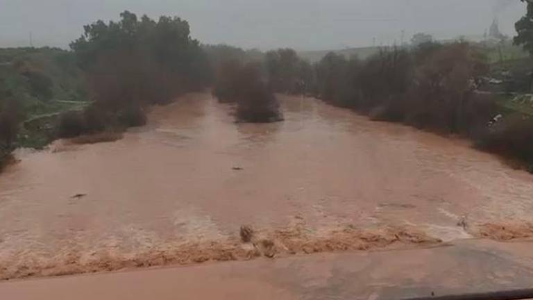 El río Guadalimar, en Linares-Baeza, en aviso amarillo