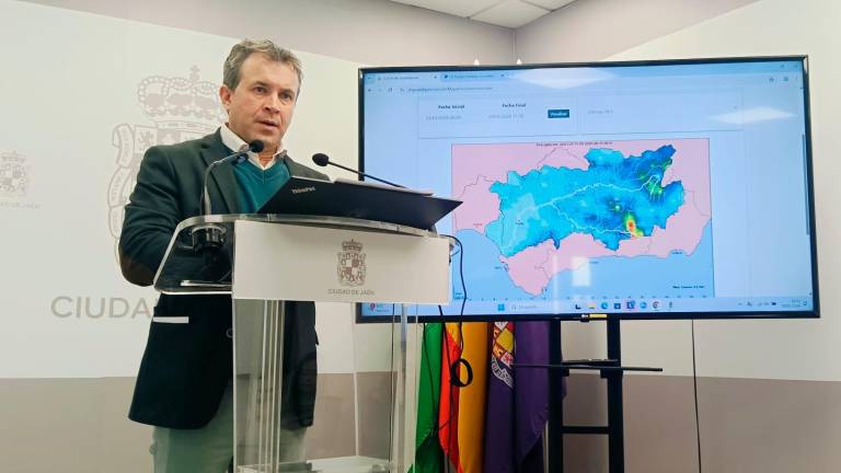 Julio Millán: “Con más agua, esas casas se inundarán sí o sí”