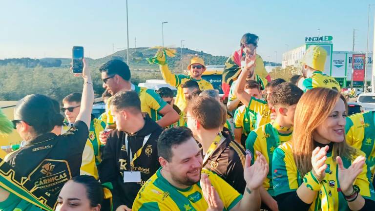 Jaén Paraíso Interior: Los campeones de la Copa de España se dan un baño de masas en la ciudad