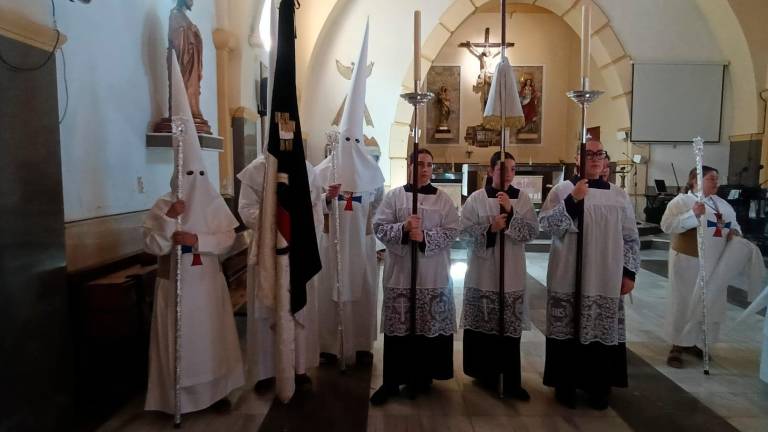 Andar clásico y paso firme del Cautivo a carrera oficial