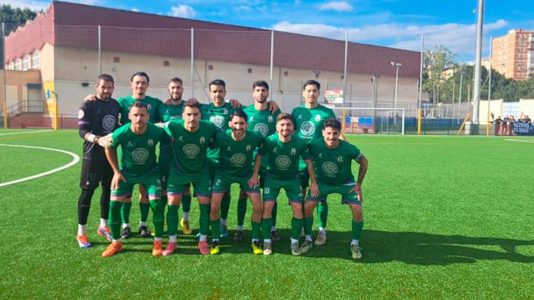 El Mancha Real sigue soñando en El Palo (0-2)