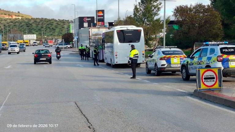 La campaña de la DGT de control de camiones y autobuses en Jaén se salda con 3 denuncias
