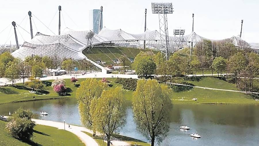 $!<i>Parque de Munich, muy similar al que se proyecta en la capital en forma de gran bosque. </i>