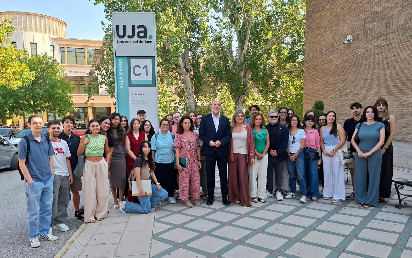 La UJA suma a 33 jóvenes para reforzar sus proyectos de I+D+I