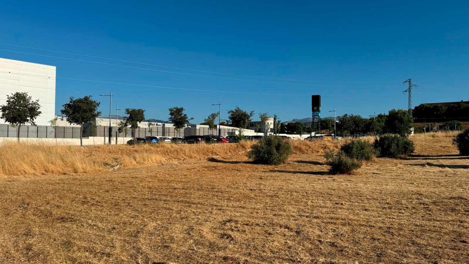 Más espacio comercial y un hotel para el Centro Comercial Jaén Plaza y su entorno