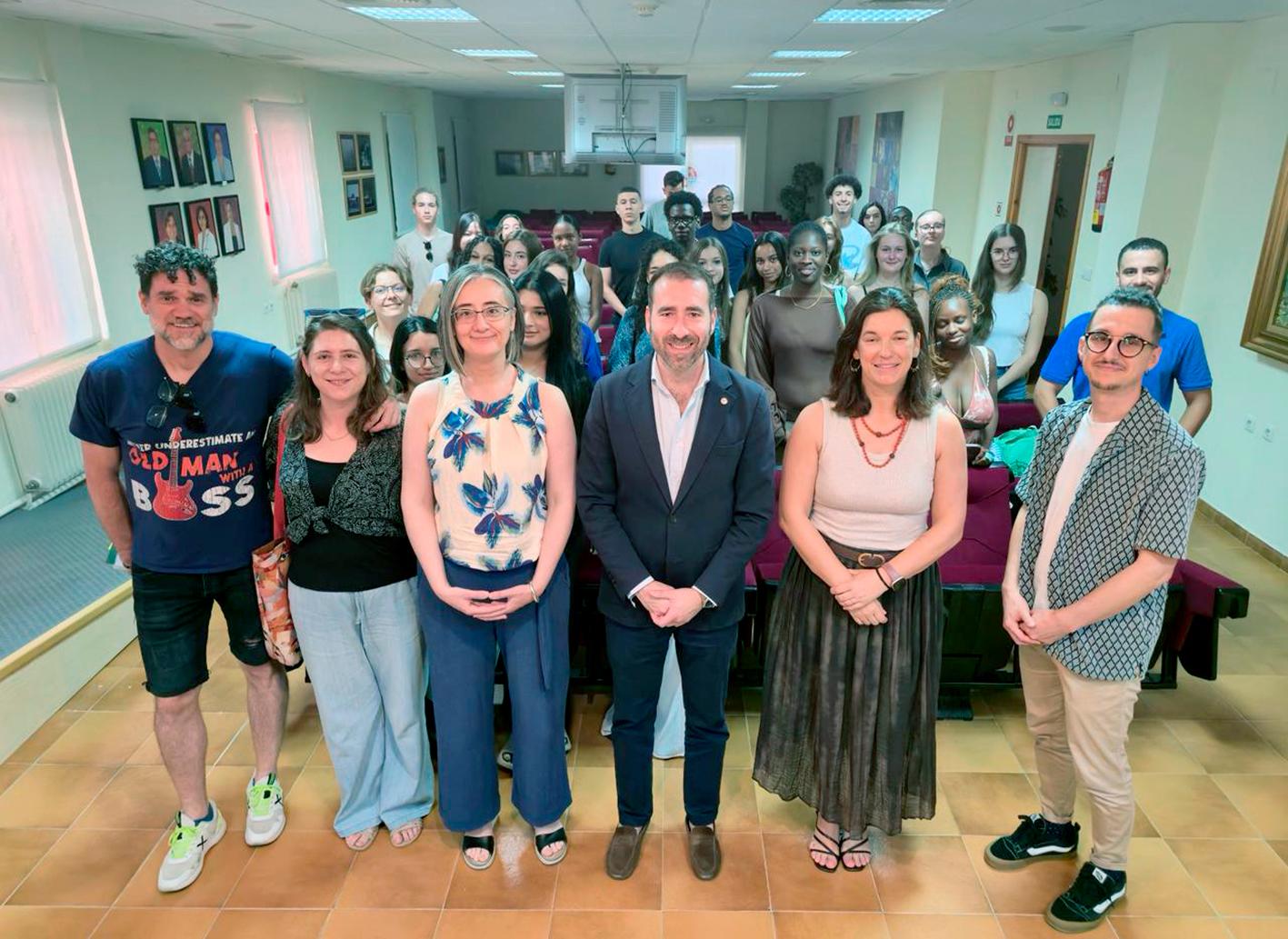 La UJA ofrece formación intensiva en lengua y cultura española a una treintena de estudiantes extranjeros