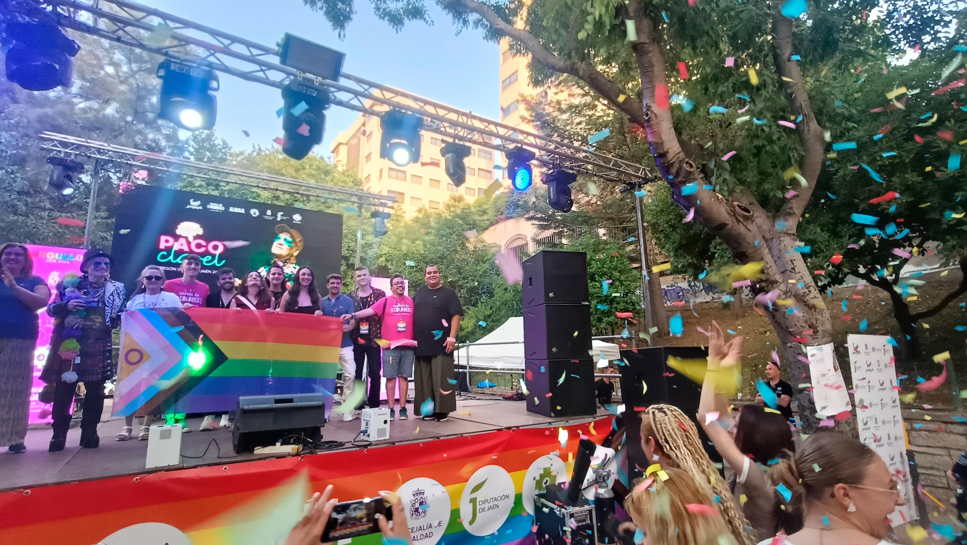 Así se vivió el pregón de Paco Clavel por el Orgullo 2026