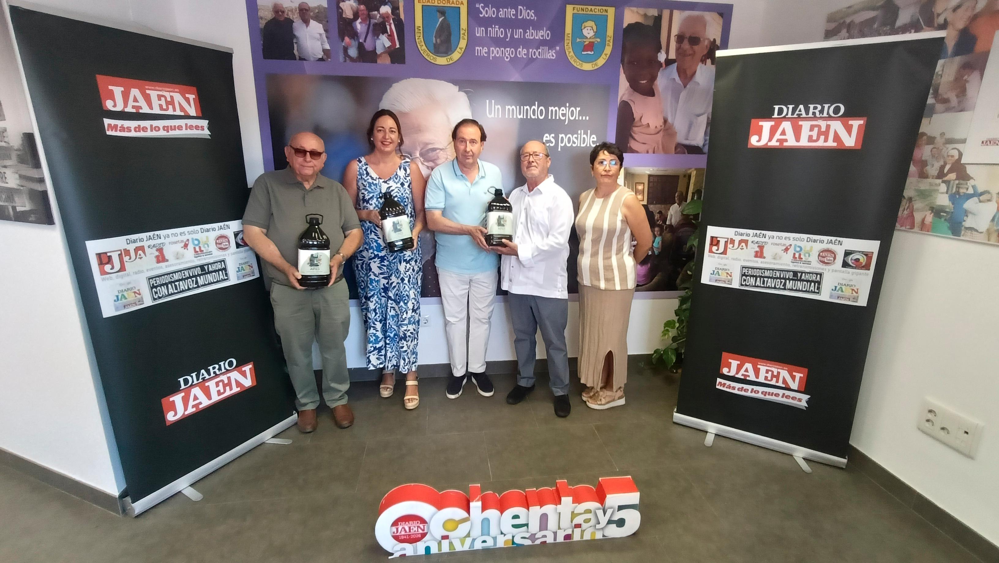 Edad Dorada - Mensajeros de la Paz Andalucía ya tiene el aceite del Mar de Olivos de Vicente del Bosque