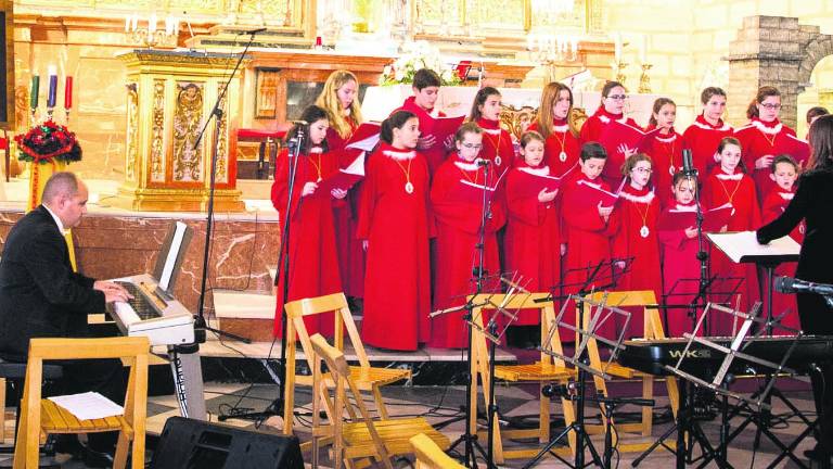 Notas musicales por Navidad