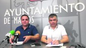 CESIÓN. Víctor Torres y Emilio Torres explican el acuerdo alcanzado con los propietarios de los terrenos.