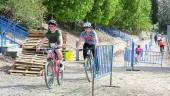 DEPORTE. Participantes en la quinta edición del Duatlón Intercentros, organizado por profesorado de Safa.