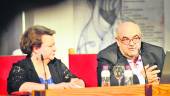 CONFERENCIA. Pilar Parra y Esteban Beltrán, durante la conferencia del ciclo de Miguel Hernández. 